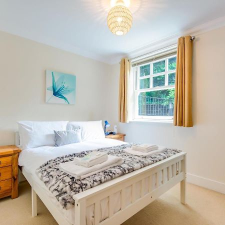 Pass The Keys Quiet 2-Bed Apartment On The Ground Floor Canterbury Exteriér fotografie