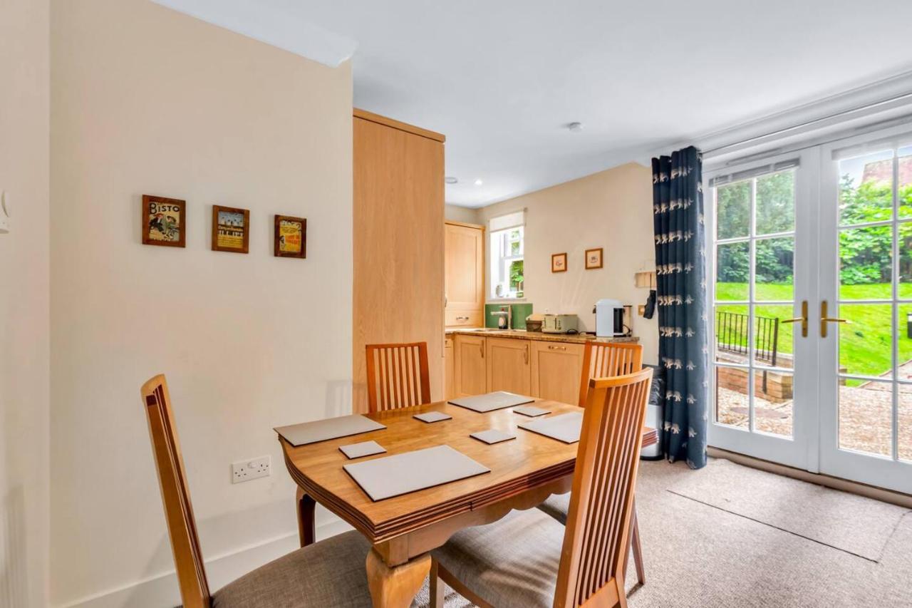 Pass The Keys Quiet 2-Bed Apartment On The Ground Floor Canterbury Exteriér fotografie